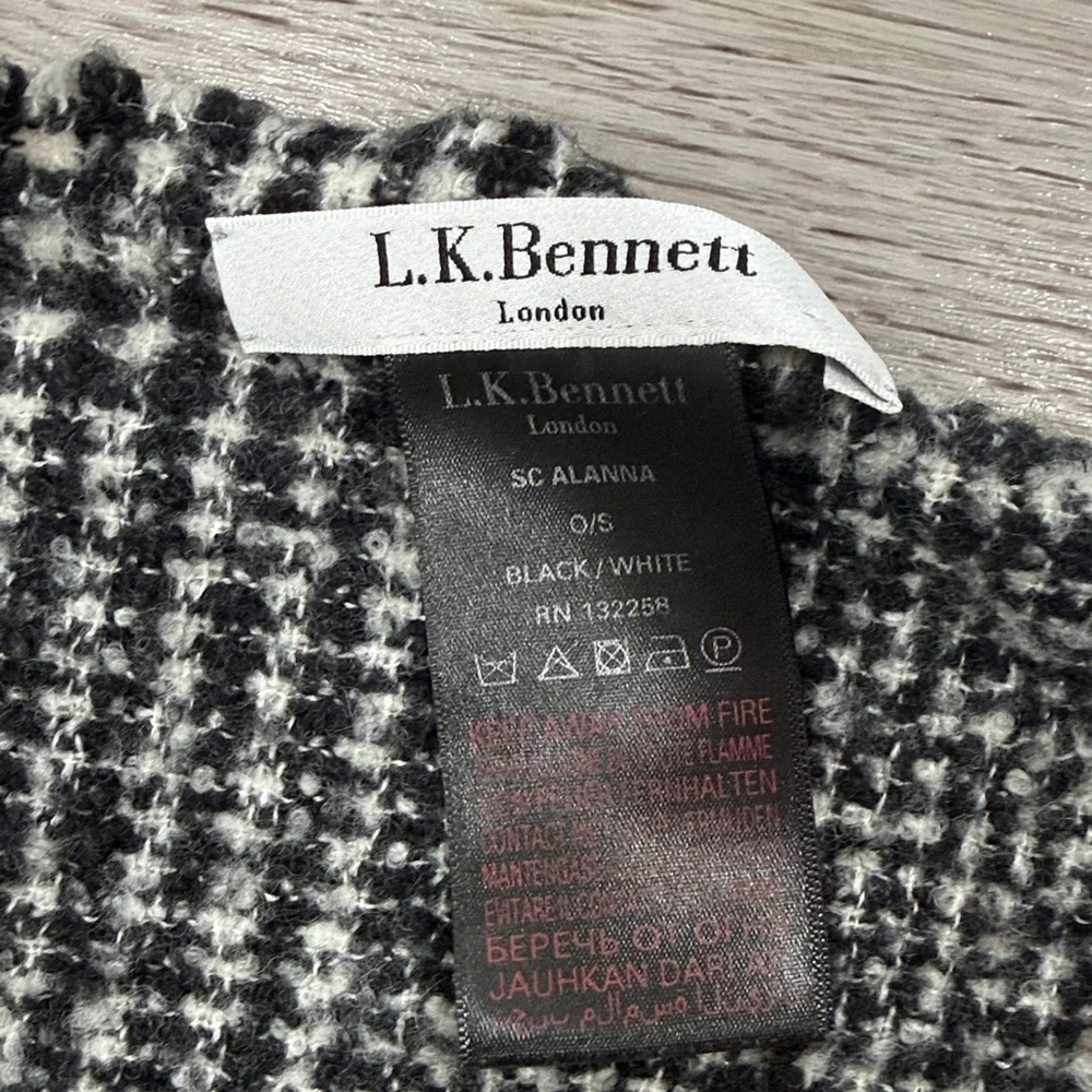 LK Bennett Black and White Houndstooth Scarf